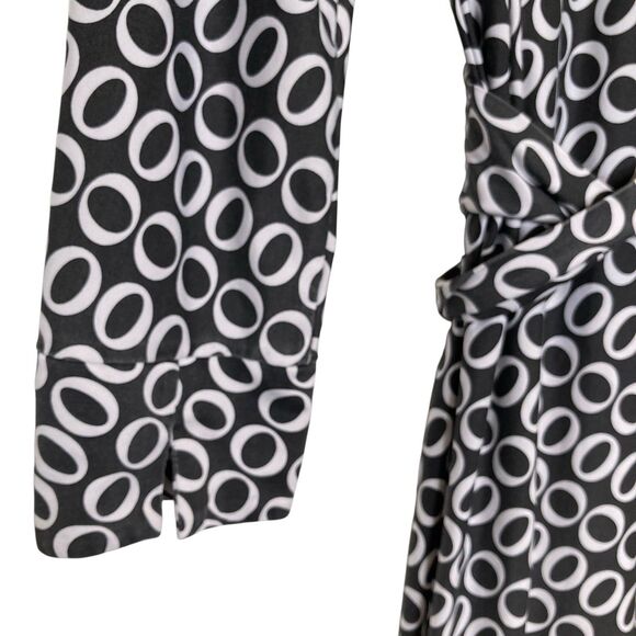 Diane von Furstenberg 100% Silk Black White Circle Long Sleeve Wrap Dress Size 4 - Picture 6 of 13